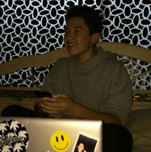 Meet your Posher, Bernardo