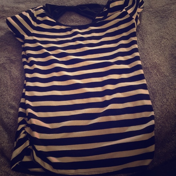 Striped Short Sleeve Bow Shirt