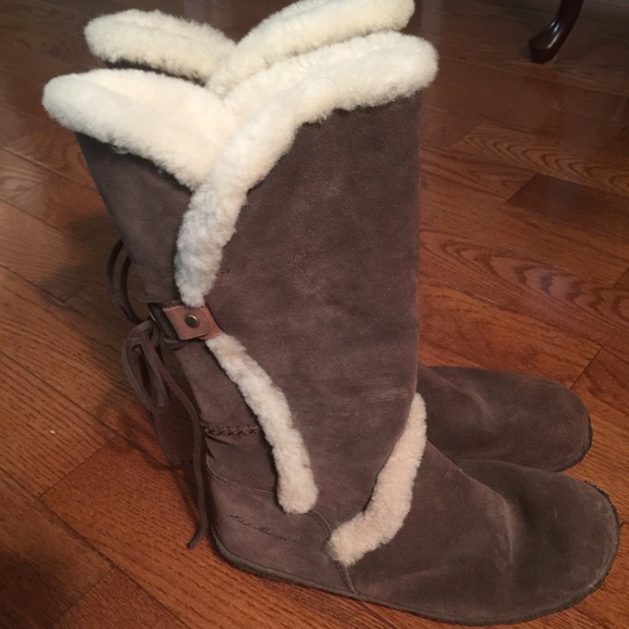 Eddie Bauer suede boots