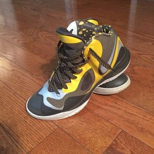 Bundle for Nike Zoom basketball shoes and Kobe