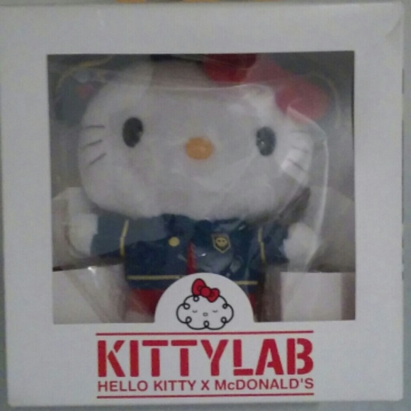 Bnib limited edition hello kitty x McDonalds plush