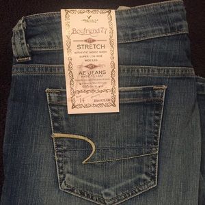 American Eagle Boyfriend jeans