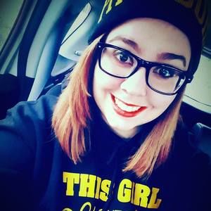 Meet your Posher, Cassie