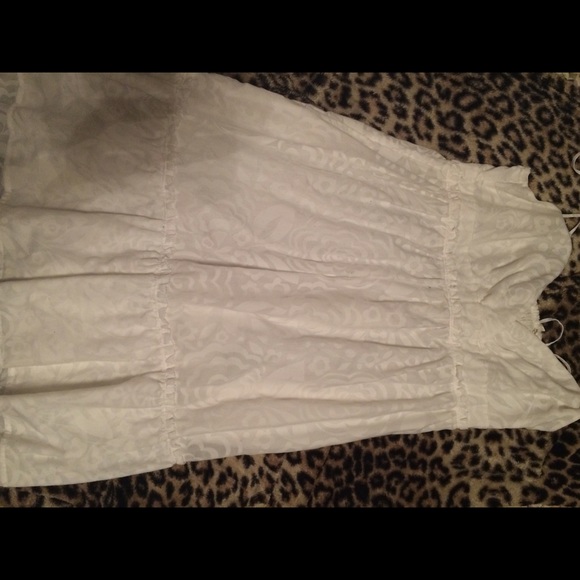 White lace American Eagle dress