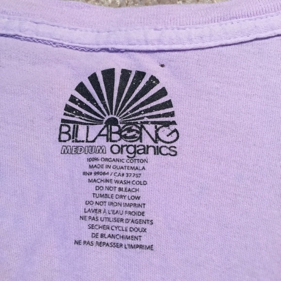 L•O•V•E Billabong V-neck - Picture 2 of 2