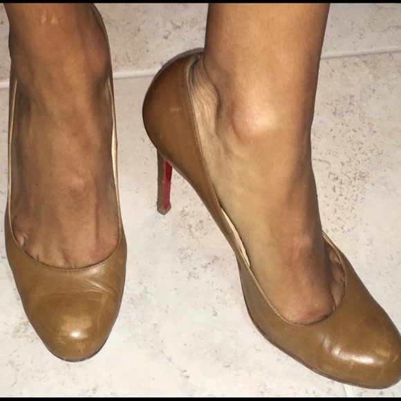 Christian Louboutin Nude Pump