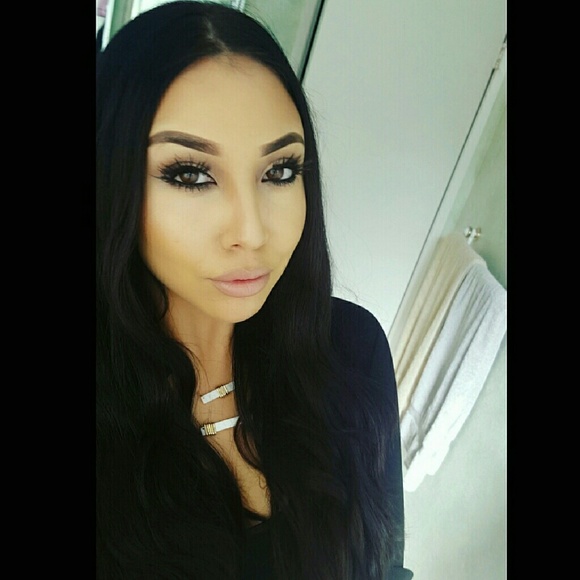 Meet your Posher, Michaela