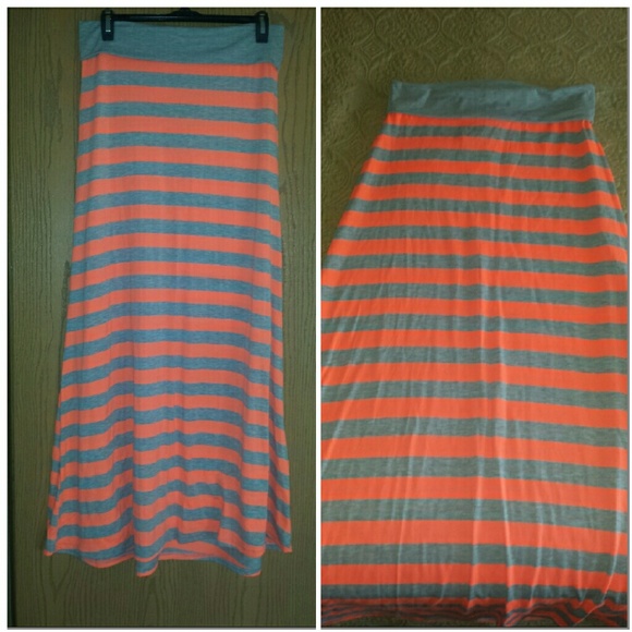 Rue 21 maxi skirt