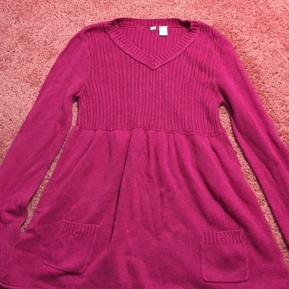 Pink long sleeve shirt/sweater