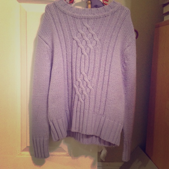Knitted purple sweater for 6-7 year olds