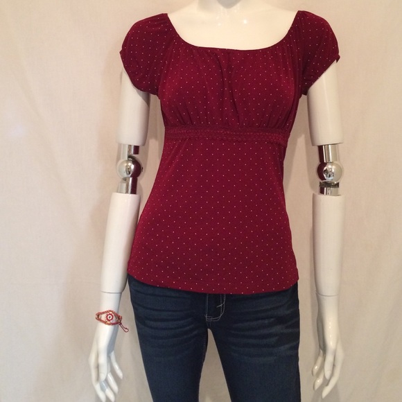 JKLA California Short Sleeve Red Top - Picture 2 of 3