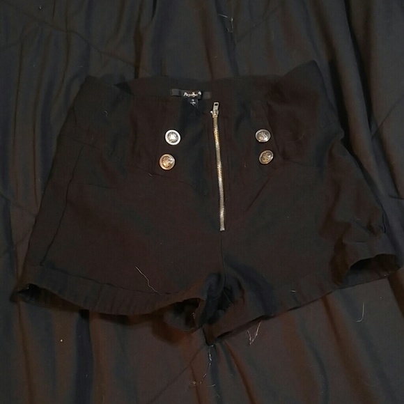 High wasted shorts