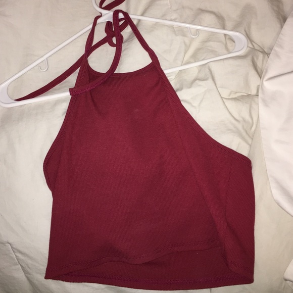 RED HALTER TOP