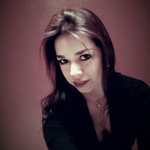 Meet your Posher, Becky