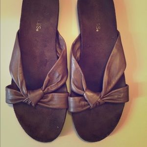 Aerosoles brown sandals