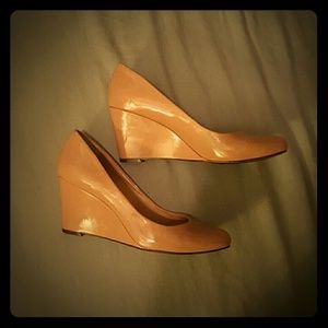 JCrew patent leather wedges heels (tan/cream)