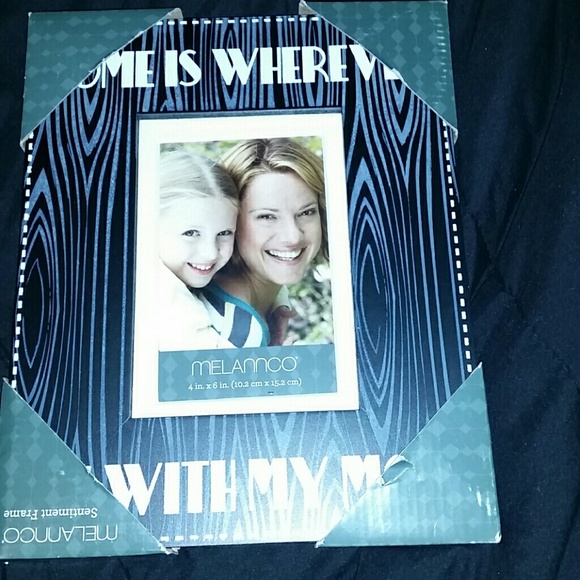 "Home is wherever I'm with my mom" frame