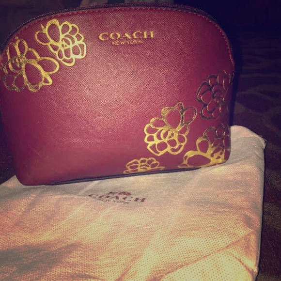 NWOT COACH COSMETIC BAG
