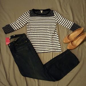 J crew navy and white boat neck tee