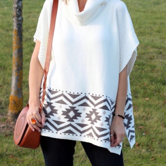 Aztec poncho - sweater