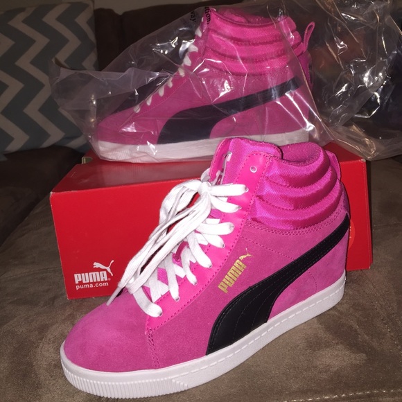 PUMA Classic Wedge- Beetroot Purple- Size 7