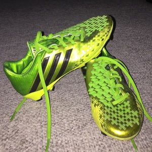 ADIDAS Soccer Cleats Lethal Zone Predator Size 6