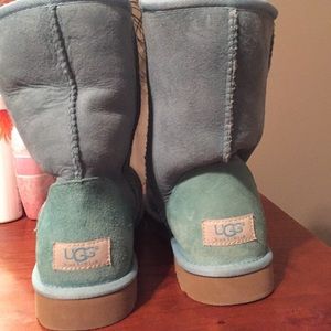 Women's classic short UGG