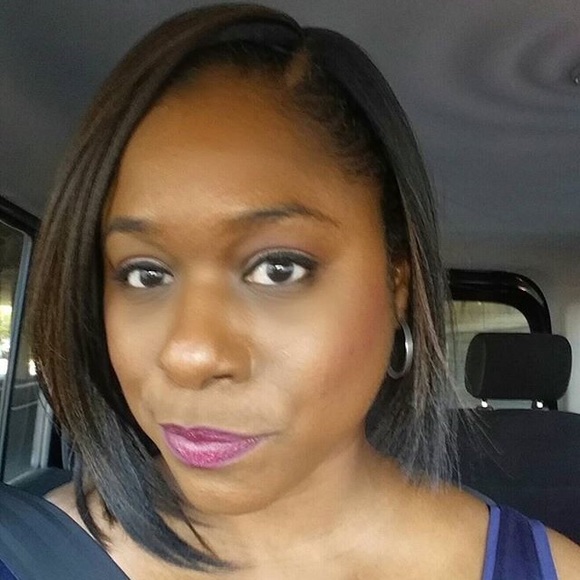 Meet your Posher, NJ! - Picture 5 of 6