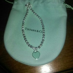 Sold!! Return to Tiffany Bracelet with packaging!