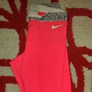 Nike workout leggings