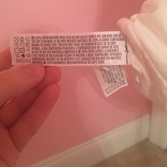 White graphic tee - Picture 3 of 3