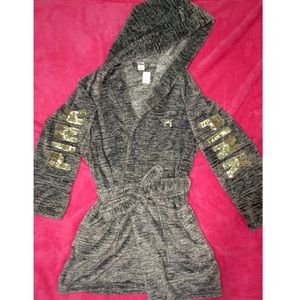 PINK Victoria Secret - Plush Robe xs/s - New
