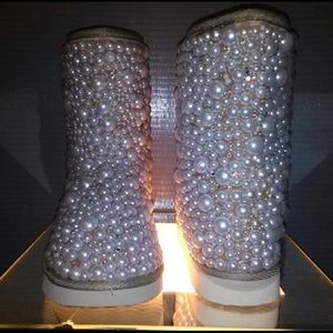 CUSTOM HANDMADE UGGS