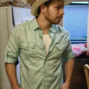 Meet your Posher, Cornilius