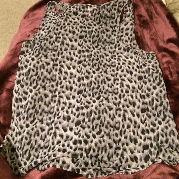 Leopard Print Tank top - Picture 3 of 3