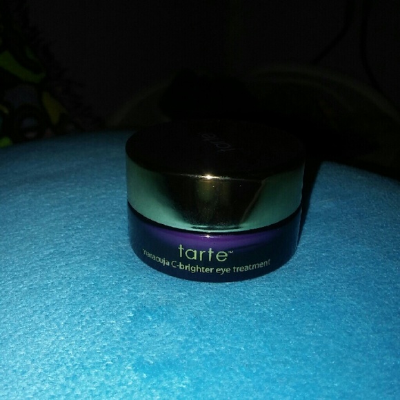 *SOLD!*Tarte maracuja eye treatment
