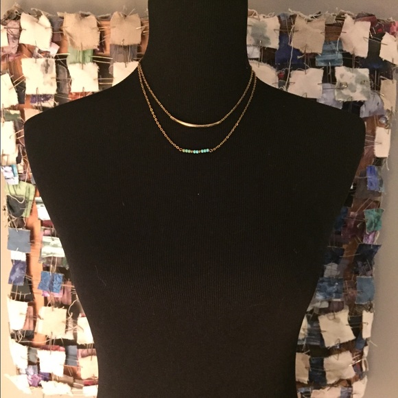 Gold and turquoise bead necklace - Picture 2 of 4