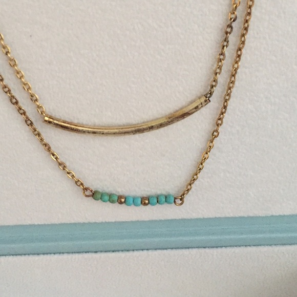 Gold and turquoise bead necklace - Picture 4 of 4
