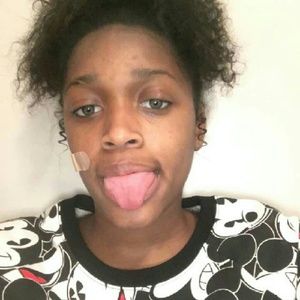 Meet your Posher, Atyra