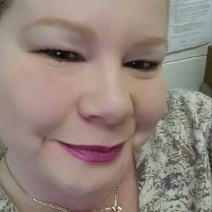 Meet your Posher, Christy