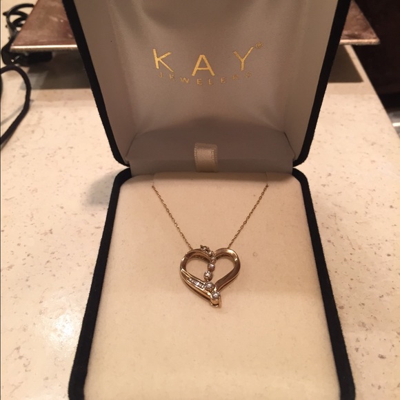 Kay jewelers 14 carat gold heart necklace