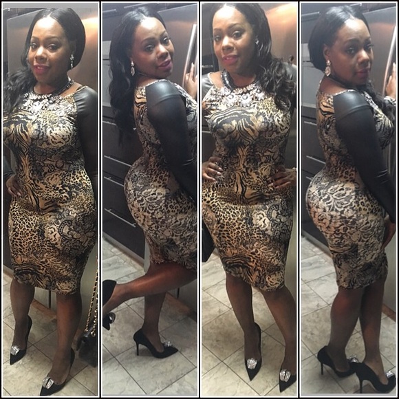Nice fit **faux leather arms**