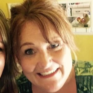 Meet your Posher, Leanne