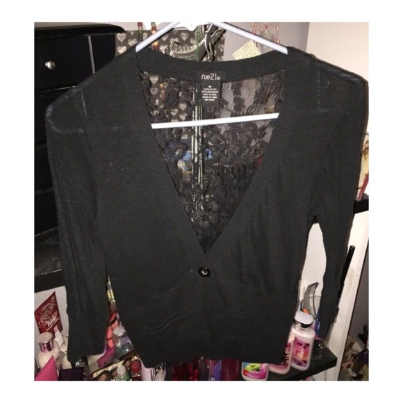 Lace back cardigan *FREE WITH BUNDLE*