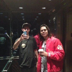 Meet your Posher, Curtis