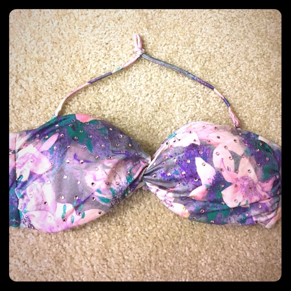 VS Lilly bikini top