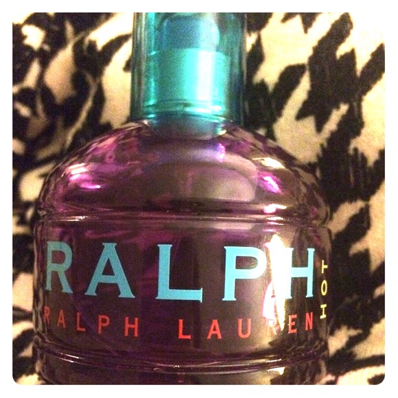 Ralph Hot by Ralph Lauren Perfume