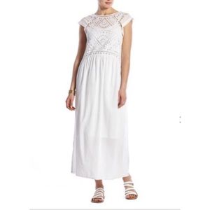 BRAND NEW white maxi summer dress