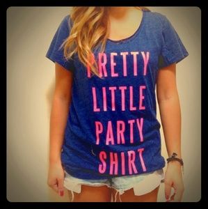 FINAL PRICE DROP! VICTORIA'S SECRET TEE