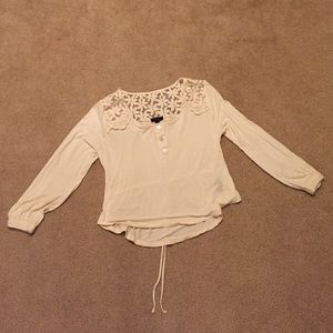 Crop top from the bran 'Mine'